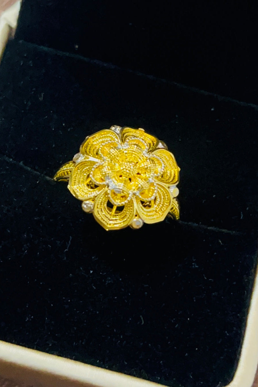 RING R2001