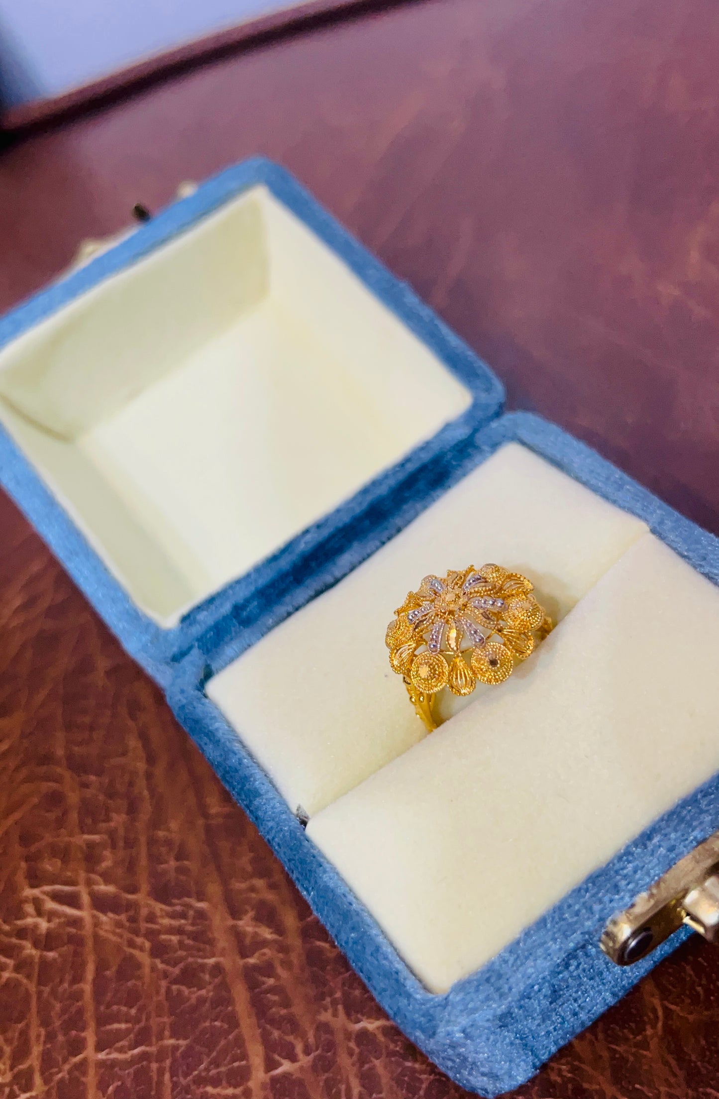 RING R2002