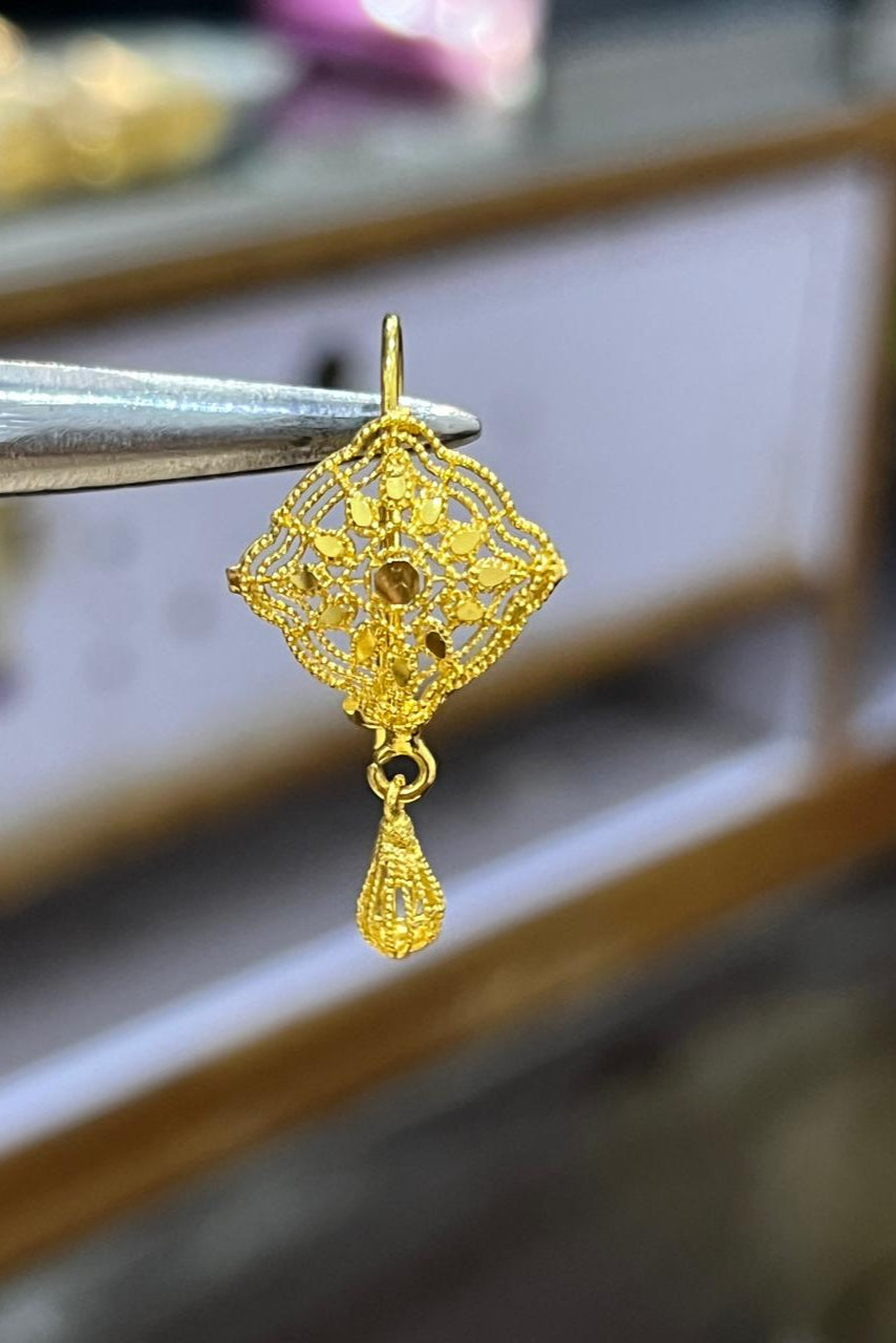 EAR RINGS R3001